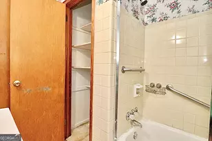 1206 McRee Dr, Valdosta, GA 31602 - Photo 14