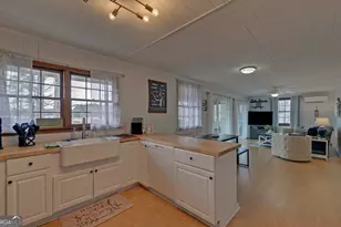 117 Woods Ln, Hartwell, GA 30643 - Photo 12