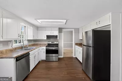 505 Rockborough Terrace, Stone Mountain, GA 30083 - Photo 14