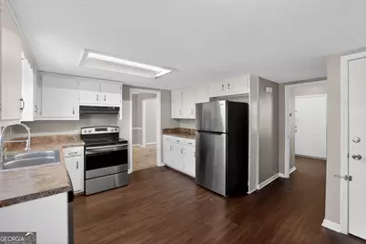 505 Rockborough Terrace, Stone Mountain, GA 30083 - Photo 16