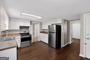 505 Rockborough Terrace, Stone Mountain, GA 30083 - Photo 16