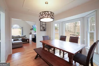 715 Lake Point Drive, Woodstock, GA 30189 - Photo 10