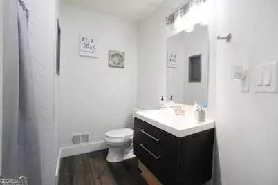 715 Lake Point Drive, Woodstock, GA 30189 - Photo 22