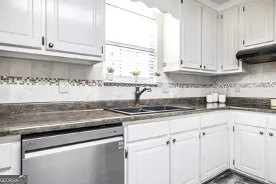 925 W Tanglewood Drive, Dublin, GA 31021 - Photo 16