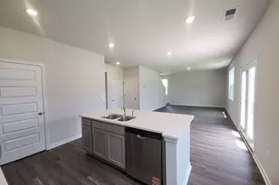 410 Teamon Pointe Dr, Griffin, GA 30223 - Photo 6