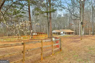 67 Fall Dr, Zebulon, GA 30295 - Photo 4