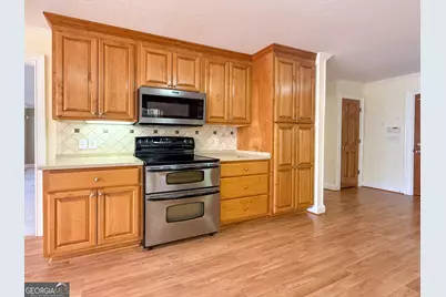 401 Pointe Willow Drive, Cleveland, GA 30528 - Photo 6