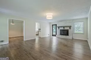 306 Tyrone Rd, Fayetteville, GA 30214 - Photo 8