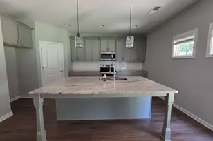 208 N Davis Rd, Lagrange, GA 30241 - Photo 8