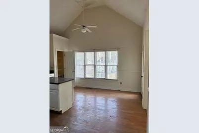 209 Tennis Court Lane NW, Kennesaw, GA 30144 - Photo 4