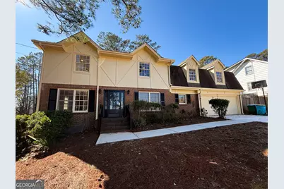 1675 Lake Lucerne Road SW, Lilburn, GA 30047 - Photo 2