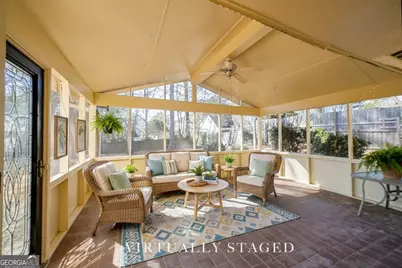 1675 Lake Lucerne Road SW, Lilburn, GA 30047 - Photo 20