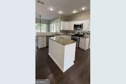 11395 Brookhollow Trail, Alpharetta, GA 30022 - Photo 10