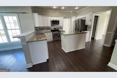 11395 Brookhollow Trail, Alpharetta, GA 30022 - Photo 8
