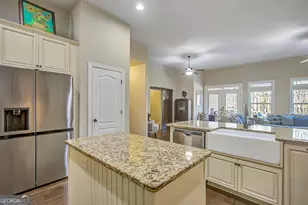 201 Country Lake Dr, Senoia, GA 30276 - Photo 18