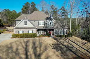 201 Country Lake Dr, Senoia, GA 30276 - Photo 2