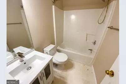 7030 Wessex Way, Cumming, GA 30028 - Photo 18