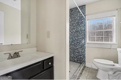 707 E McIntosh Road, Griffin, GA 30223 - Photo 10