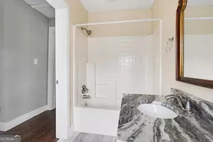 707 E Mcintosh Rd, Griffin, GA 30223 - Photo 16