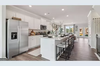 226 College Circle #1014, Hapeville, GA 30354 - Photo 6