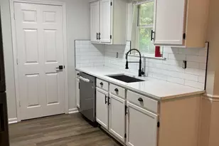 60 Doe Run Dr, Sharpsburg, GA 30277 - Photo 6