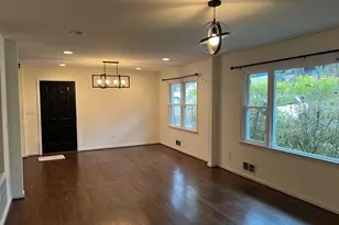 71 Gardenia Dr NW, Atlanta, GA 30314 - Photo 2