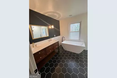 71 Gardenia Drive NW, Atlanta, GA 30314 - Photo 10