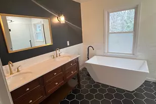 71 Gardenia Dr NW, Atlanta, GA 30314 - Photo 10