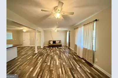 36 N Cromartie Street, Hazlehurst, GA 31539 - Photo 8