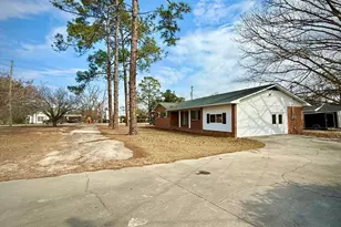 36 N Cromartie St, Hazlehurst, GA 31539 - Photo 34