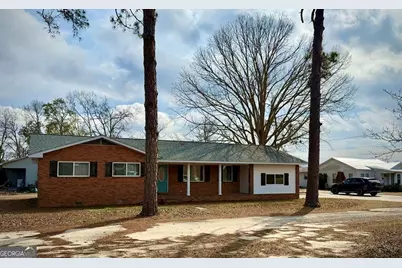 36 N Cromartie Street, Hazlehurst, GA 31539 - Photo 32