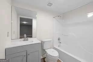 1605 Pinebrook Dr, Griffin, GA 30224 - Photo 46