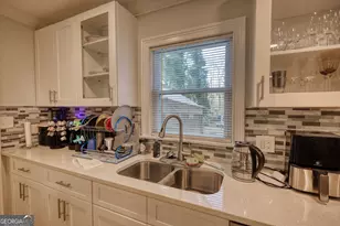 593 Kingston Ln NW, Conyers, GA 30012 - Photo 18