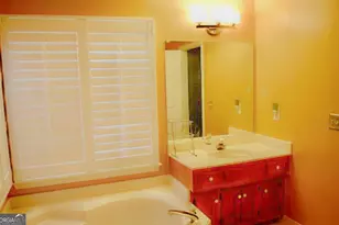 3336 Deerwood Ln, Rex, GA 30273 - Photo 8