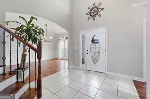 2595 Highland Pointe Dr, Cumming, GA 30041 - Photo 4