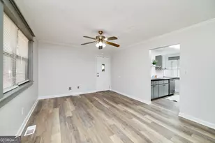 80 Northwoods Rd, Sharpsburg, GA 30277 - Photo 12