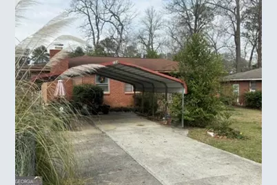 126 Lincoln Street, Warner Robins, GA 31088 - Photo 2