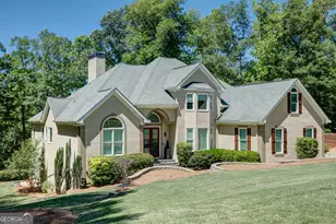 265 Broadmoor Dr, Fayetteville, GA 30215 - Photo 2