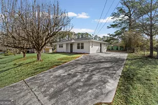 38 Camellia Dr, Newnan, GA 30263 - Photo 4