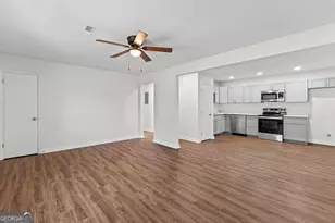 38 Camellia Dr, Newnan, GA 30263 - Photo 14