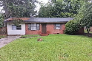 110 Merlin St, Warner Robins, GA 31093 - Photo 1
