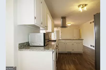 3060 Norton Court SE, Smyrna, GA 30082 - Photo 8