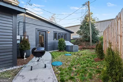 31 Earl Street, Clayton, GA 30525 - Photo 18
