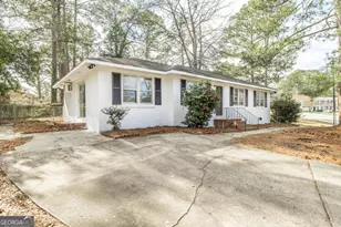 4158 Log Cabin Dr, Macon, GA 31204 - Photo 2