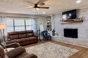 705 S Kennedy St, Metter, GA 30439 - Photo 4