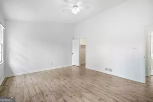 2385 Waterford Park Dr, Lawrenceville, GA 30044 - Photo 16