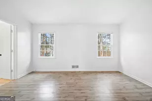 2385 Waterford Park Dr, Lawrenceville, GA 30044 - Photo 14