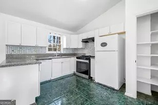 2385 Waterford Park Dr, Lawrenceville, GA 30044 - Photo 4