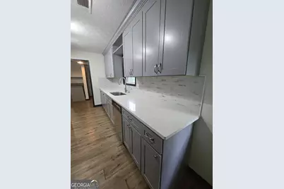 1758 Eric Circle, Lawrenceville, GA 30043 - Photo 2
