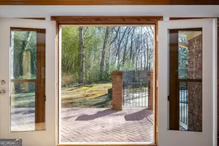 6088 Millstone Run, Smoke Rise, GA 30087 - Photo 18